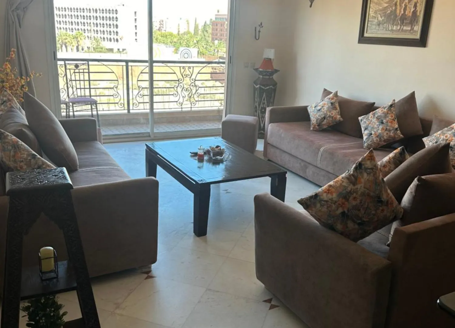 Magnifique Appartement 2 Chambres Et Piscine De Standing 马拉喀什